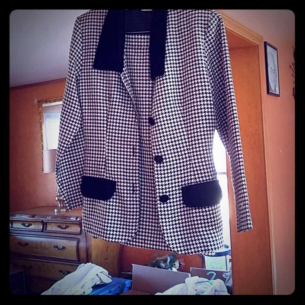 Suit